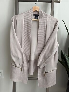 Joan Vass Cream Open-Front Knit Cardigan with Zip Pockets
